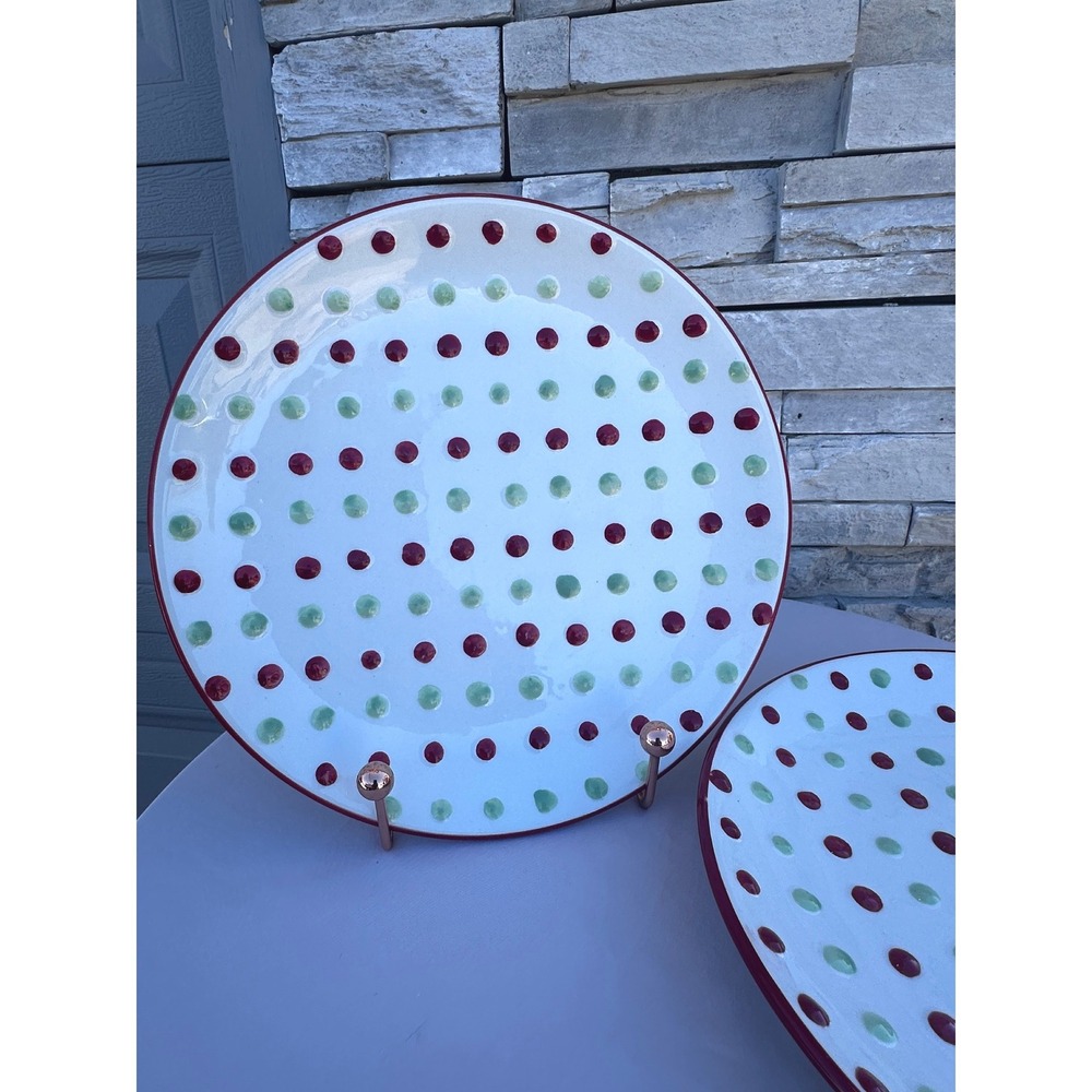 Oneida Holiday Tidings Earthenware 9.25" Salad Dinner Plates Polka Dots Set of 2